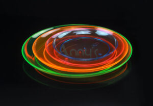 Round Disposable Plastic Party Plates, assorted neon colors and sizes.-APC09