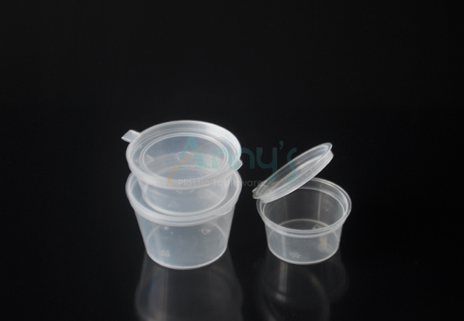 Plastic Sauce Pot with hinged lid